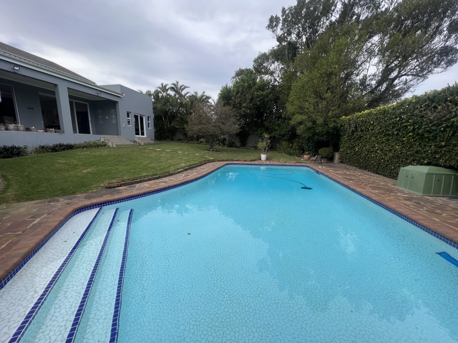 5 Bedroom Property for Sale in Nahoon Eastern Cape